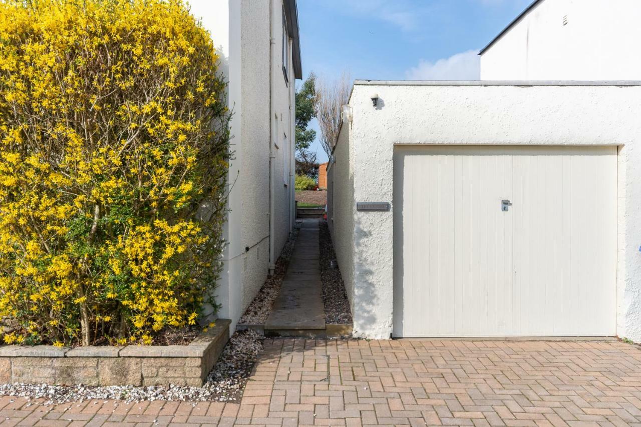 Garden Studio Apartment St Andrews - Free Parking エクステリア 写真