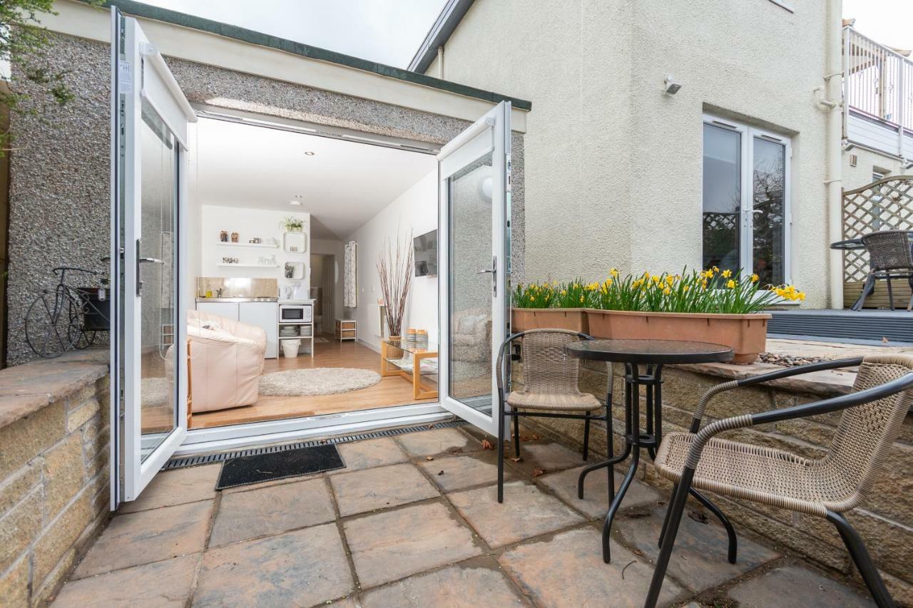 Garden Studio Apartment St Andrews - Free Parking エクステリア 写真